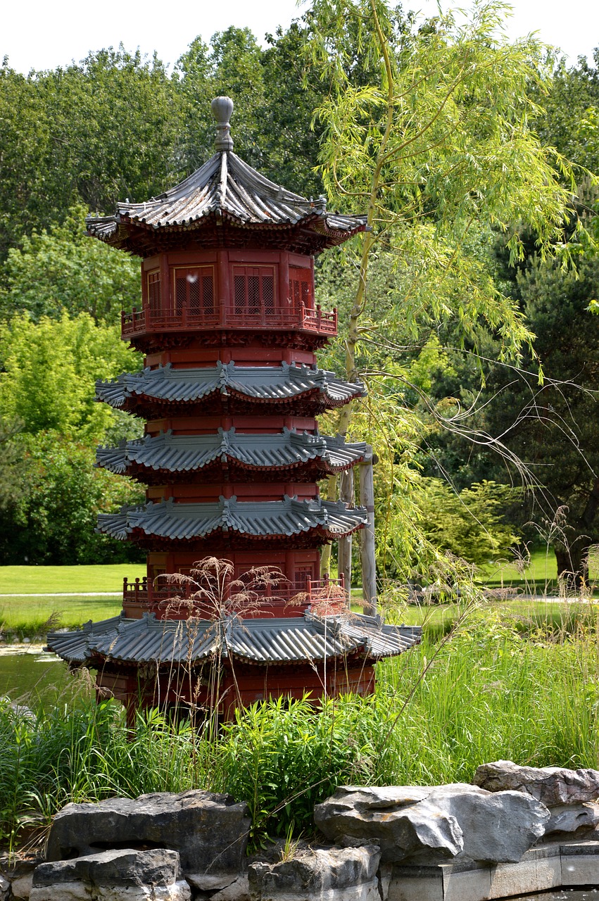 architecture  aviary  wood free photo