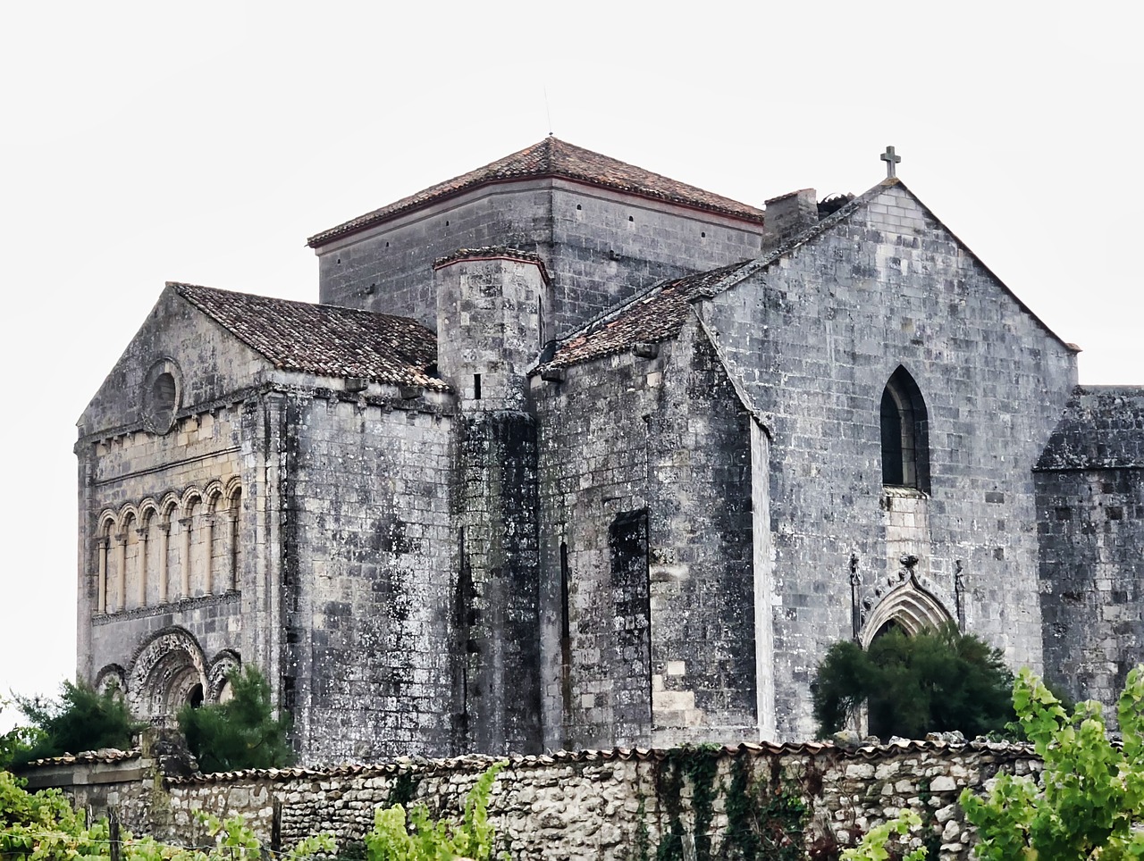 architecture  church  abbey free photo