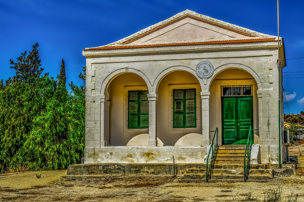 architecture  building  facade free photo