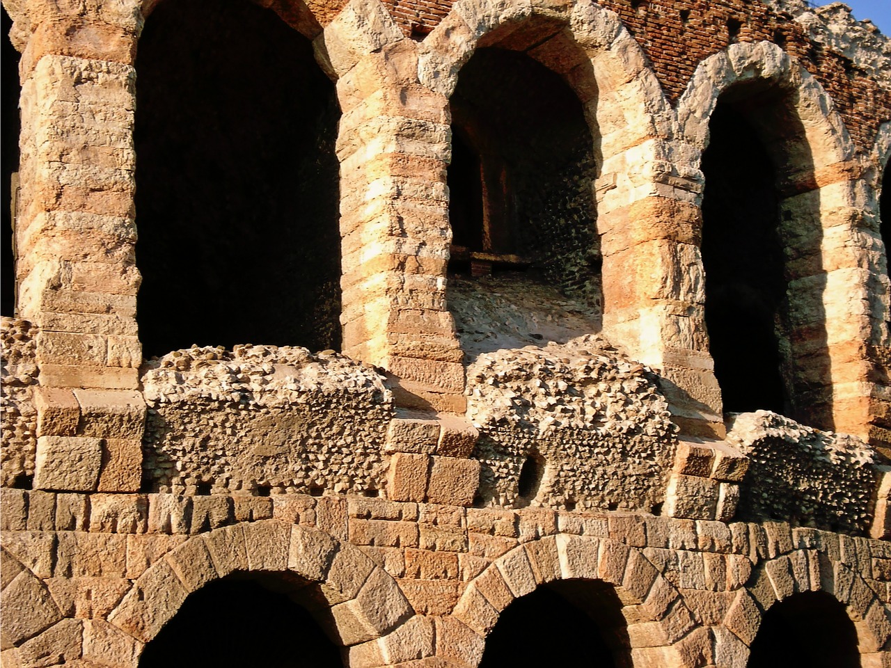 architecture roman construction roman style free photo