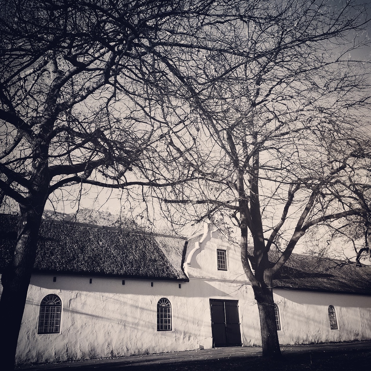 architecture silhouette black and white free photo