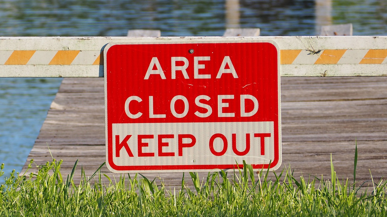 area closed sign closed free photo