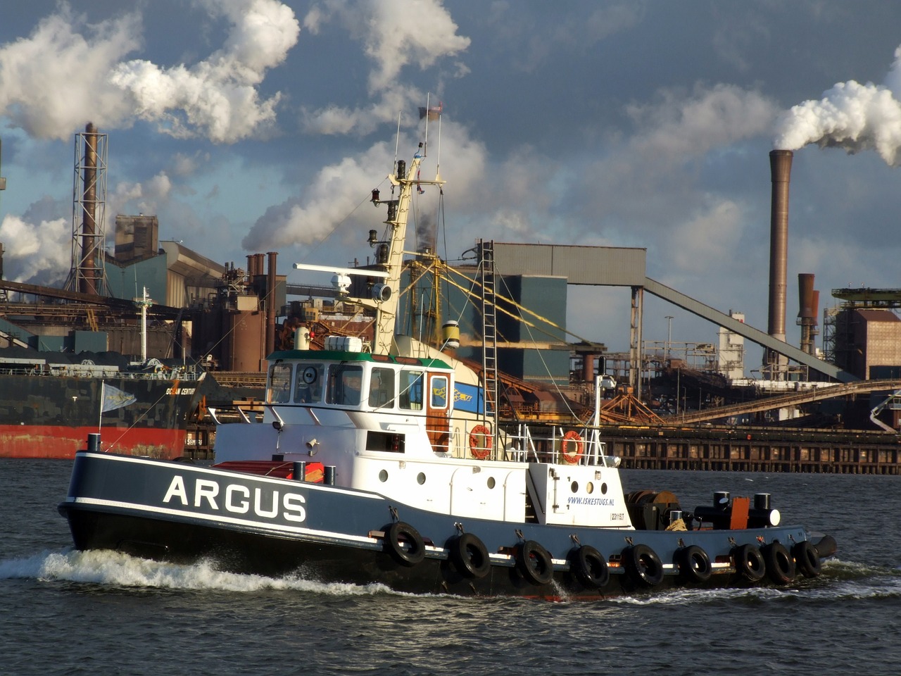 argus tugboat ship free photo