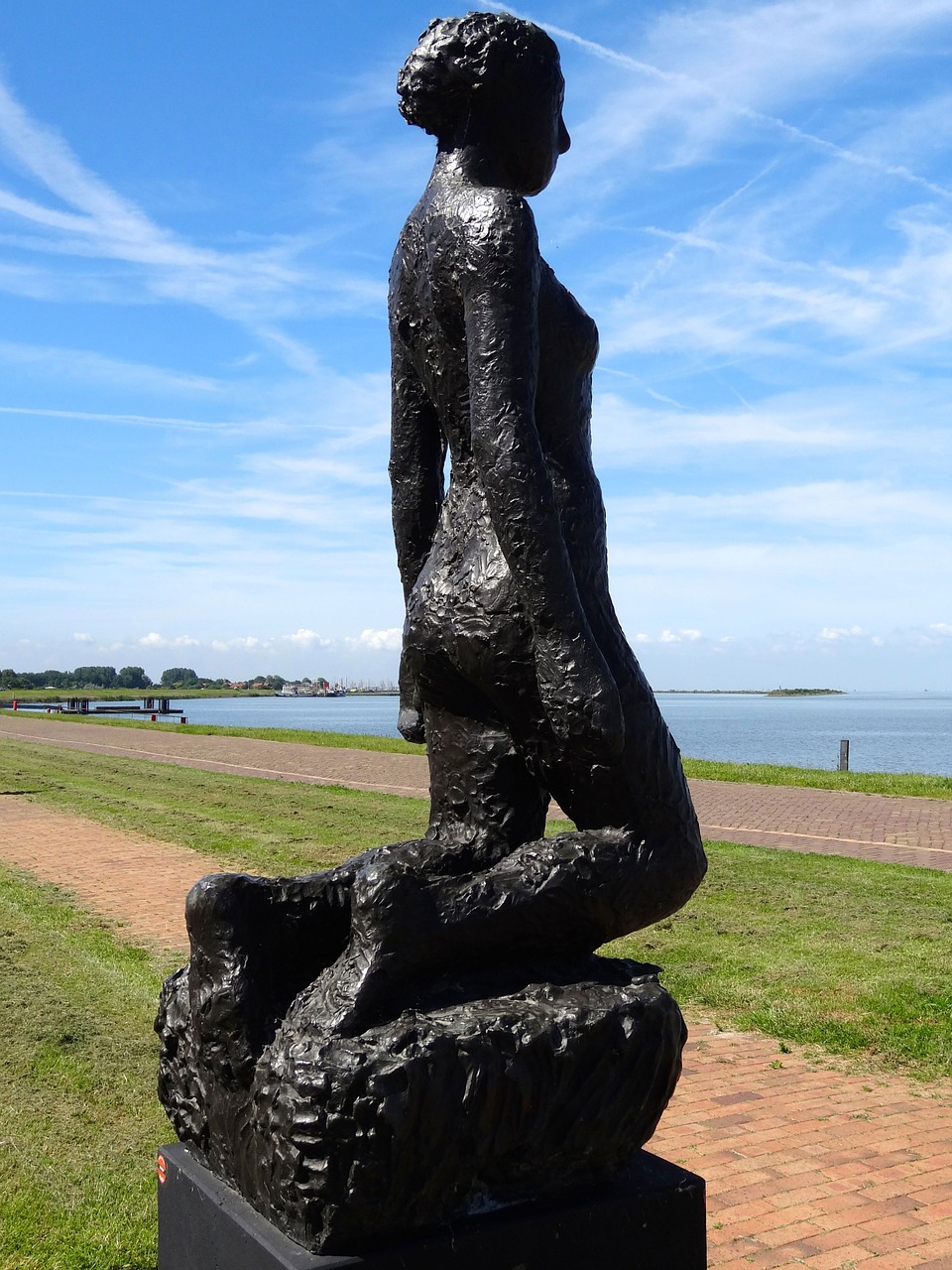 ariadne lelystad sculpture free photo