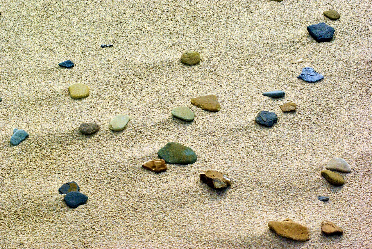 arkansas rocks and sand  sand  beach free photo