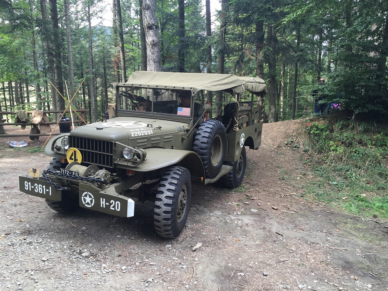 army jeep reenactments free photo