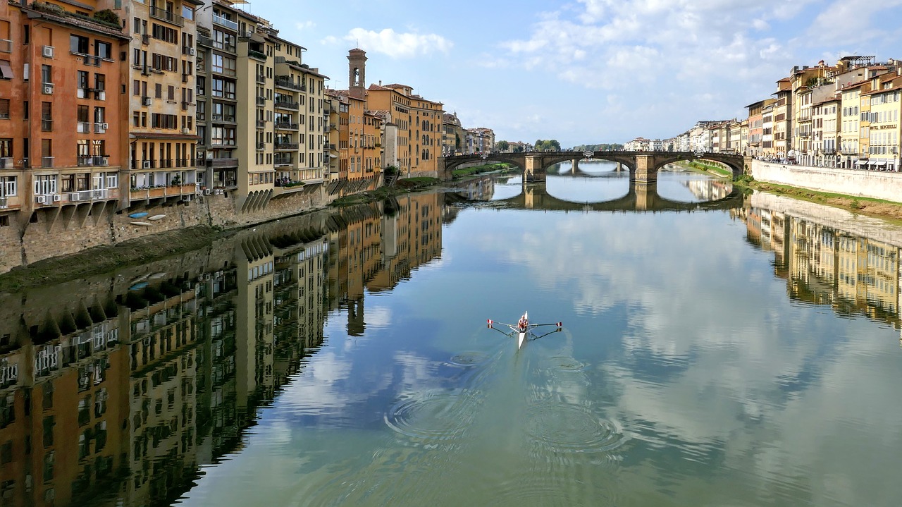 arno river  florence  firenze free photo