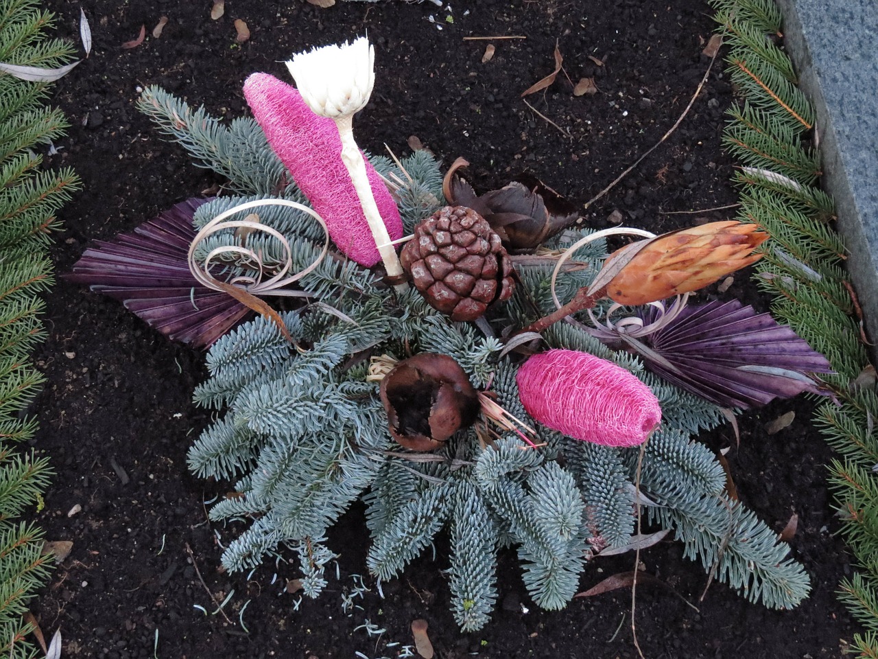 arrangement cemetery wreath free photo