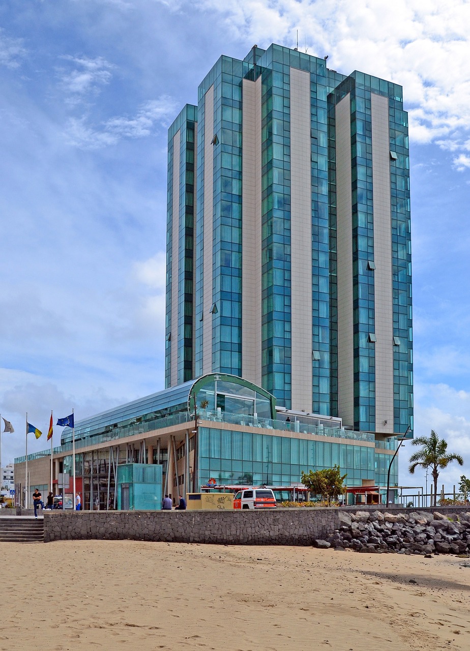 arrecife gran hotel lanzarote free photo