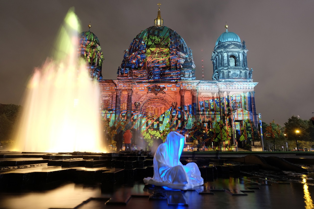 art berlin fountain free photo