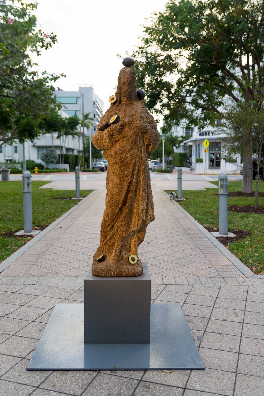 art statue jesus free photo