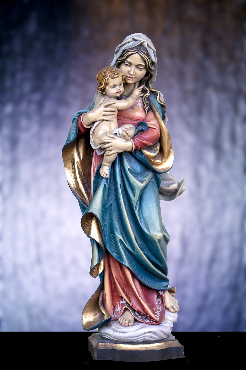 art statue  mary with child jesus  statue free photo