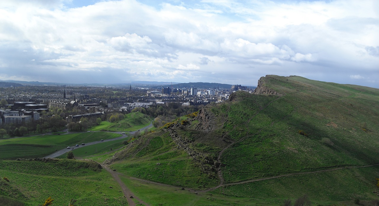 arthurs seat edinburgh scotland free photo