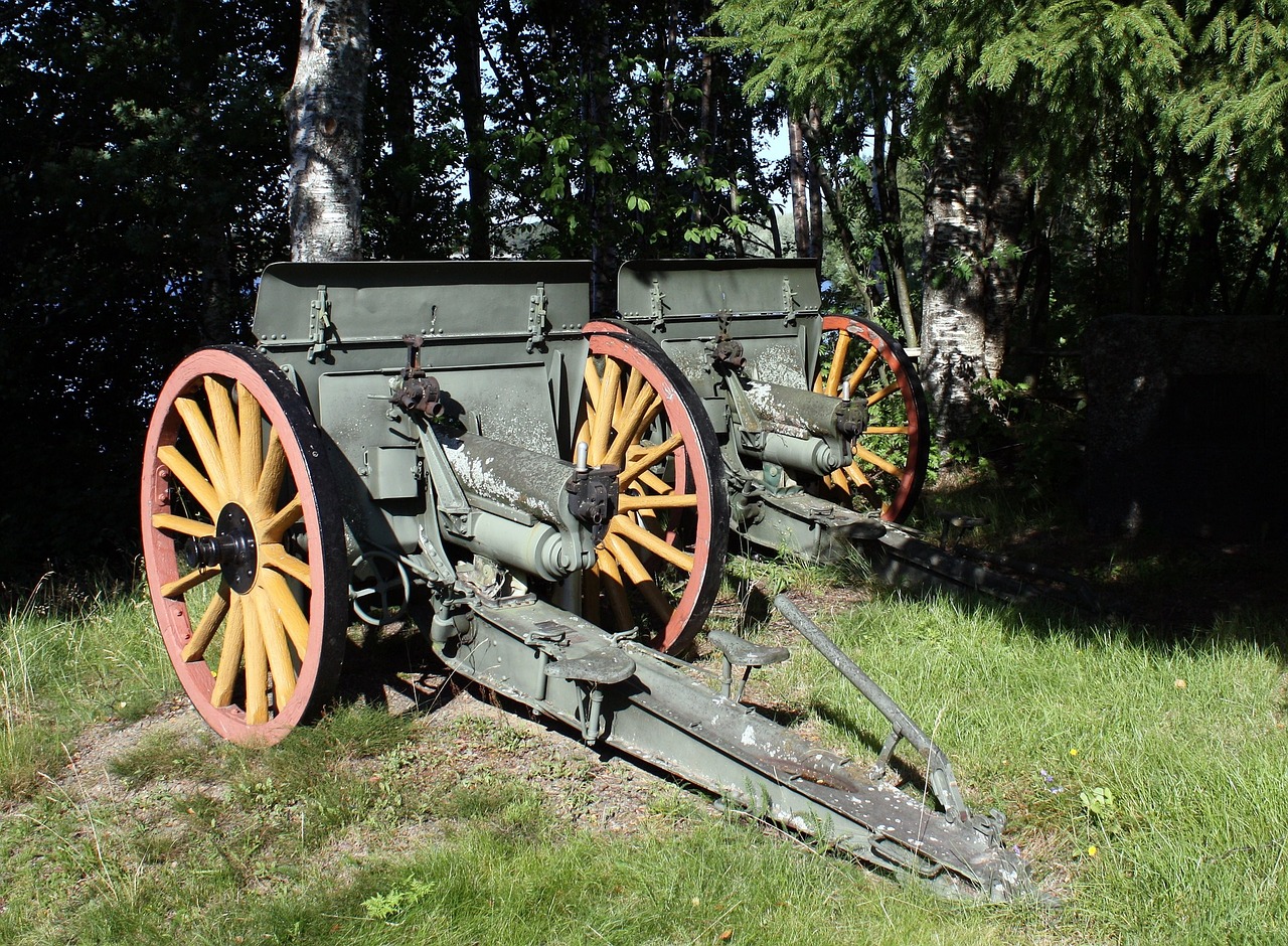 artillery monument hintta free photo
