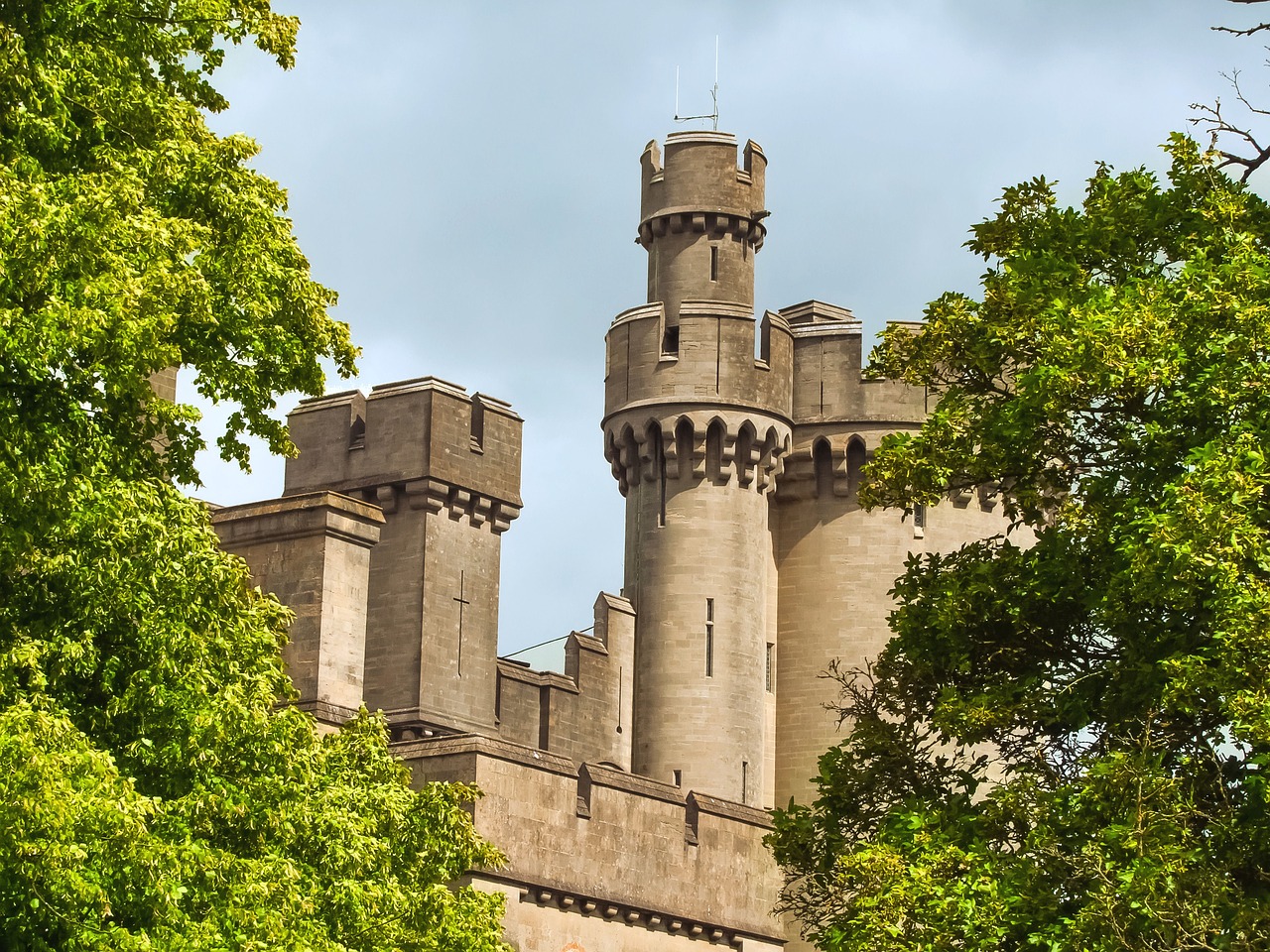 arundel castle monument england free photo