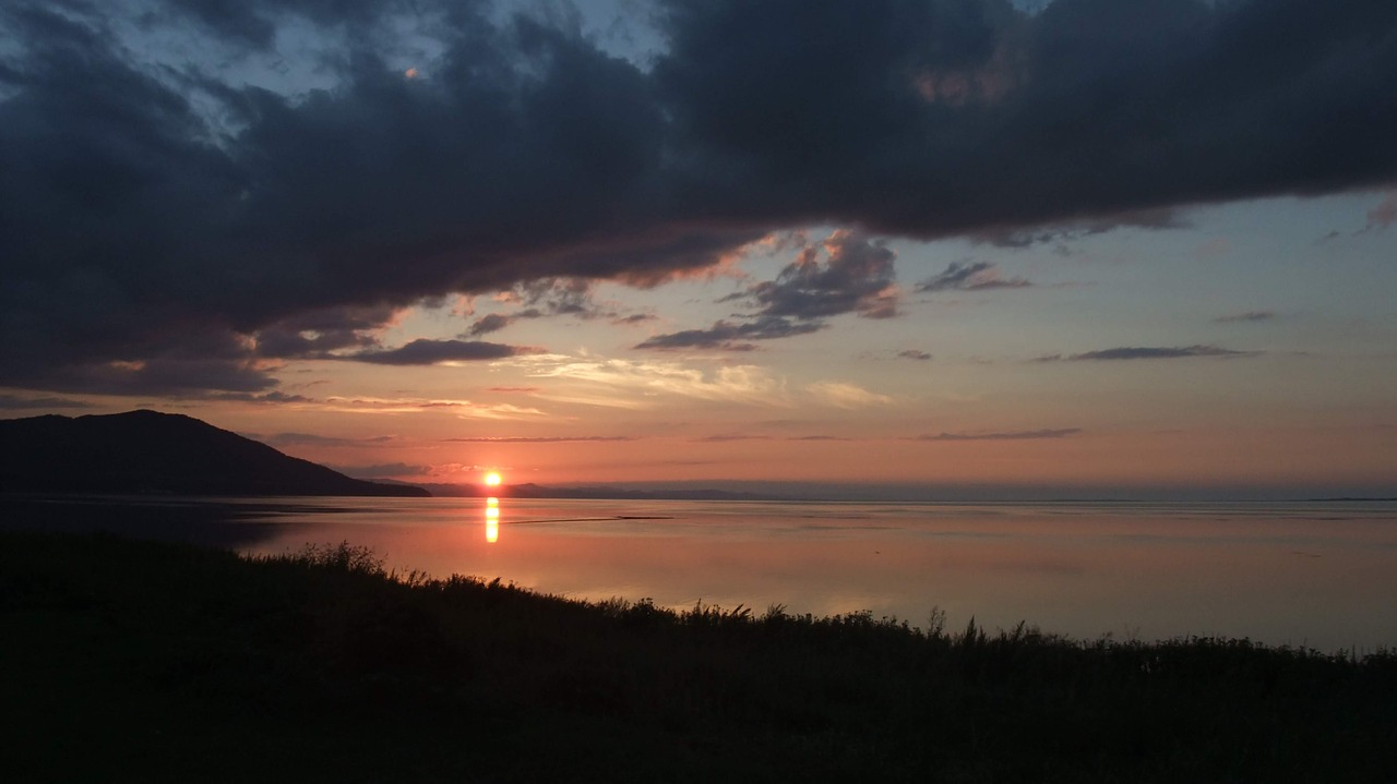 asahi  sunset  lake free photo