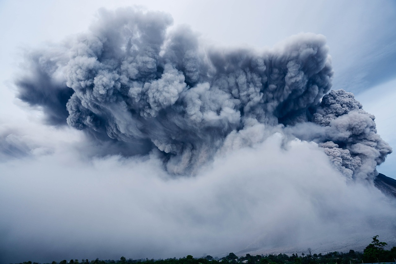 ash cloud cloud cloudy free photo