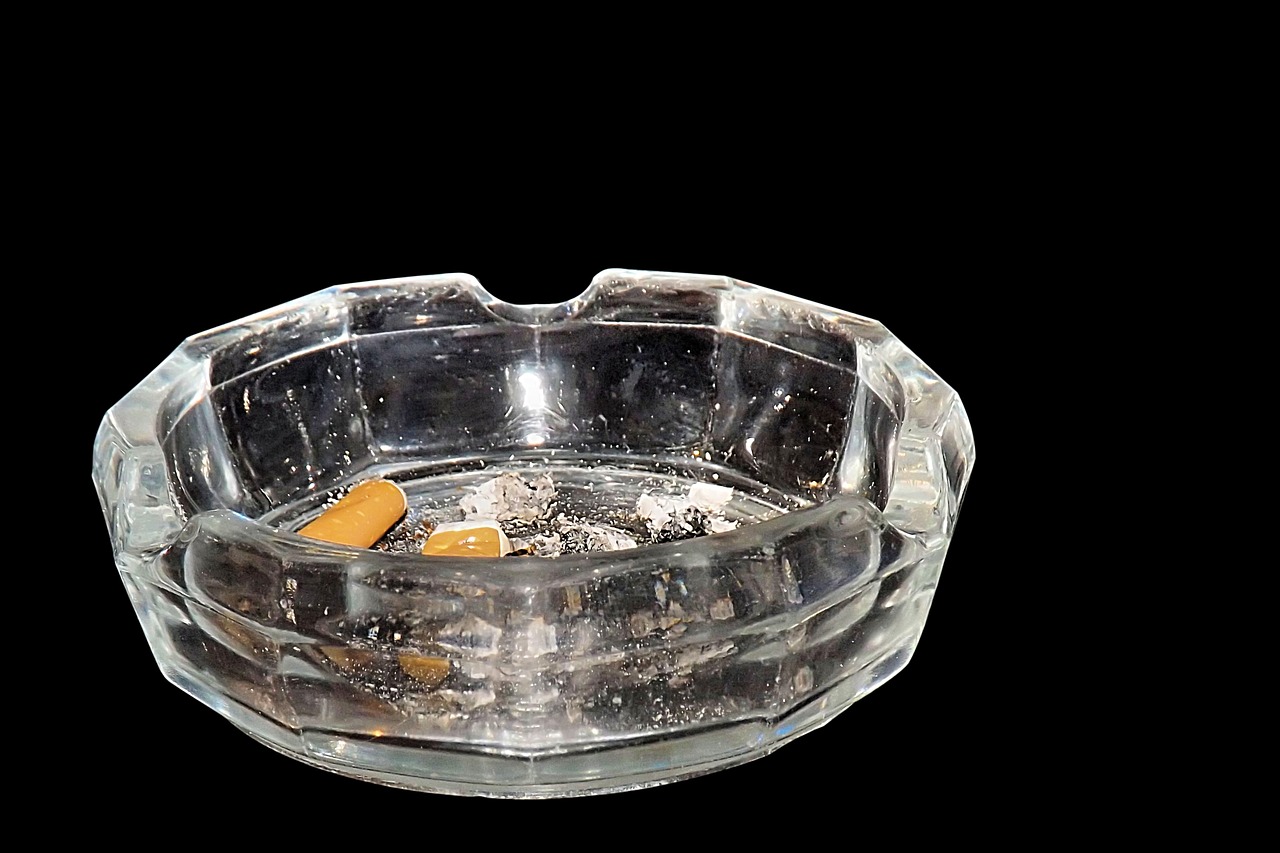 ashtray tilt smoking free photo