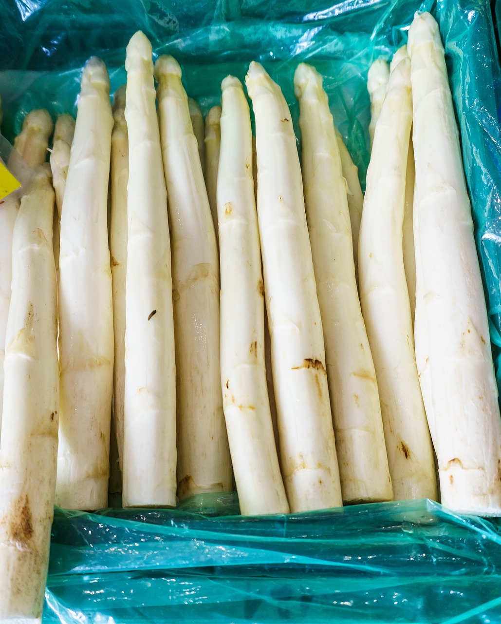 asparagus  market  food free photo