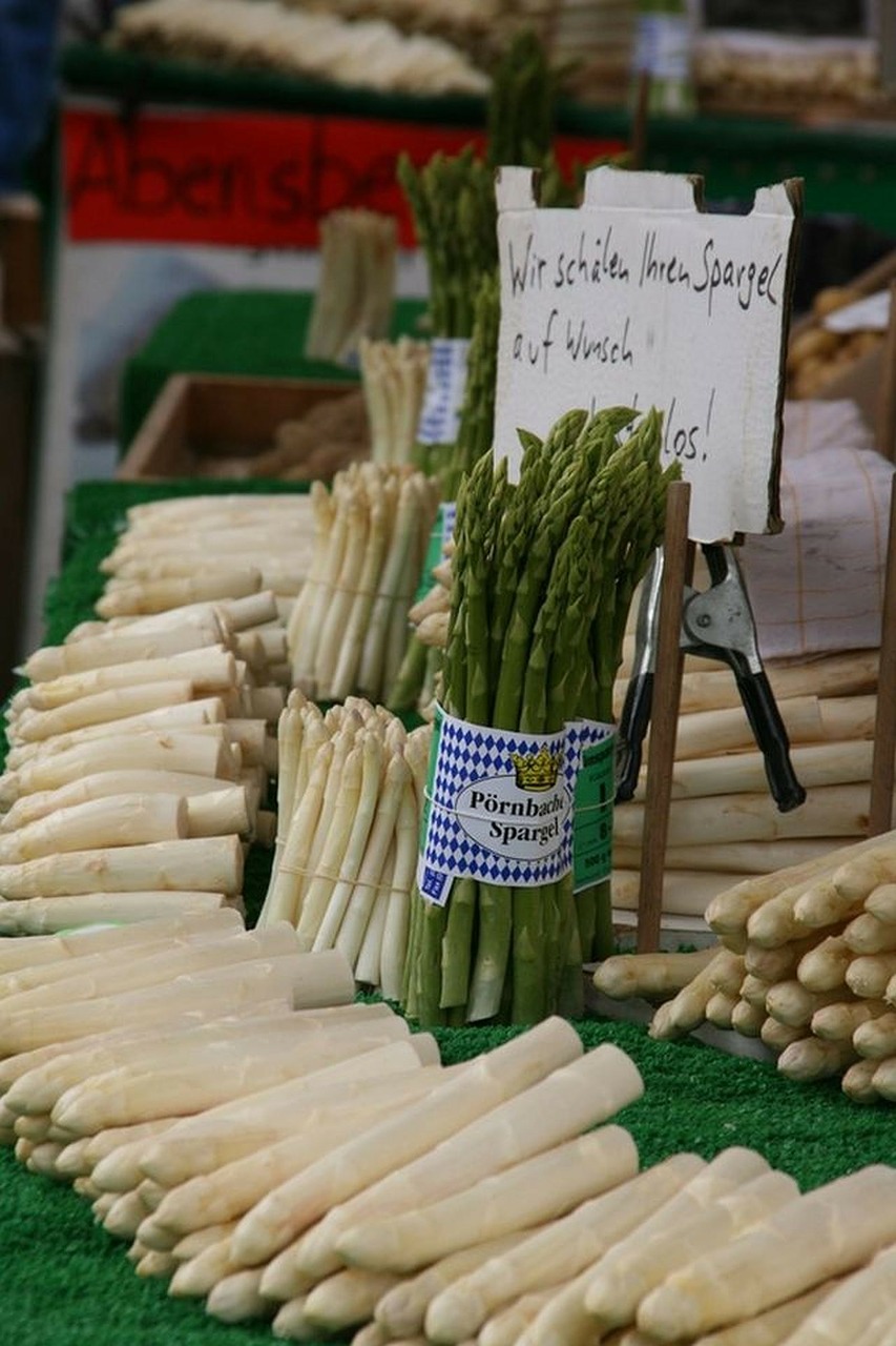 asparagus vegetables market free photo