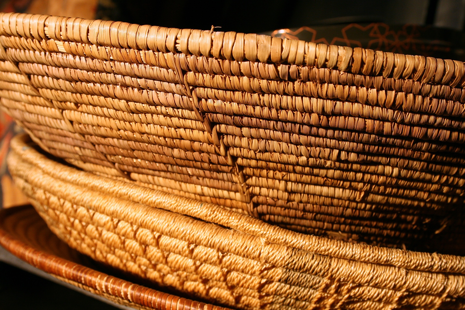 baskets woven grass free photo
