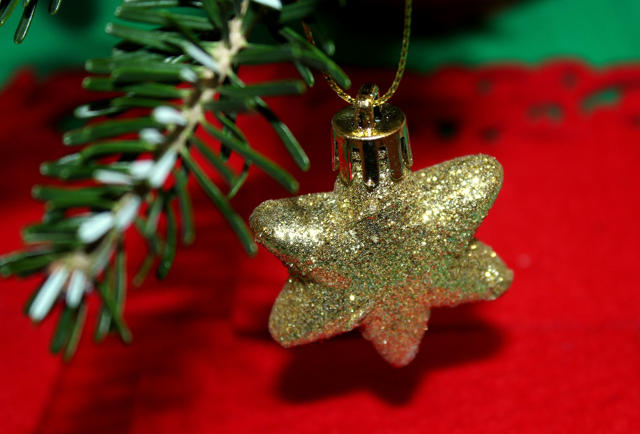 asterisk  bauble  pendant free photo