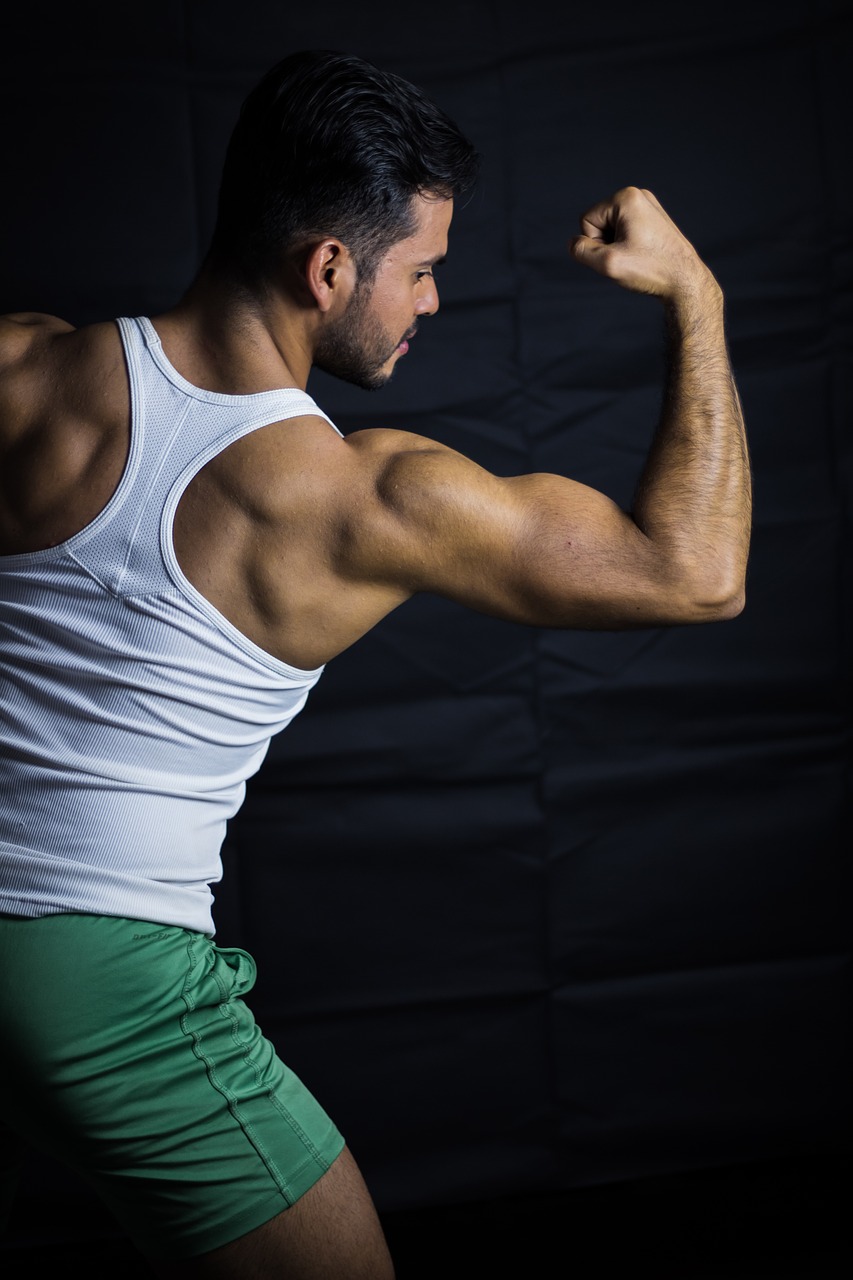 athlete  atletico  biceps free photo