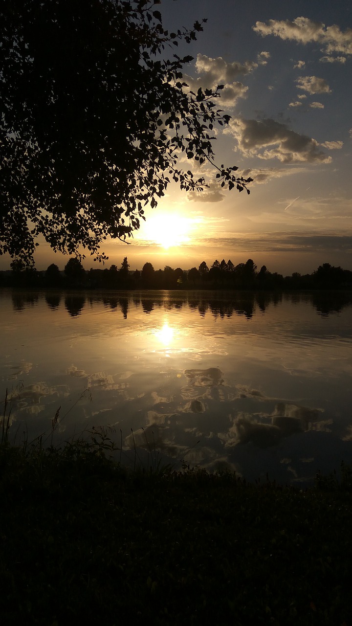 atmospheric nature abendstimmung free photo