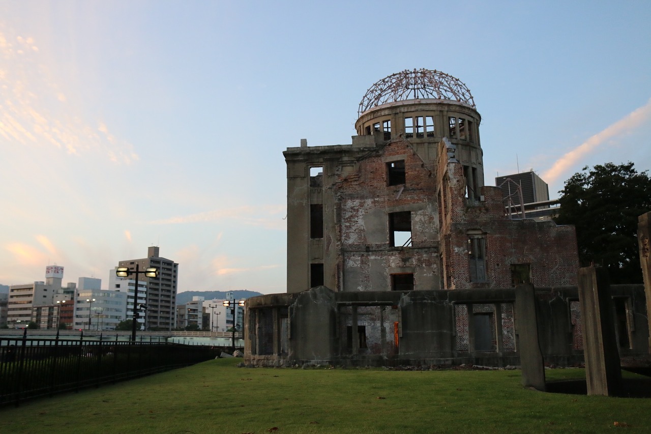 atomic bomb hiroshima free photo