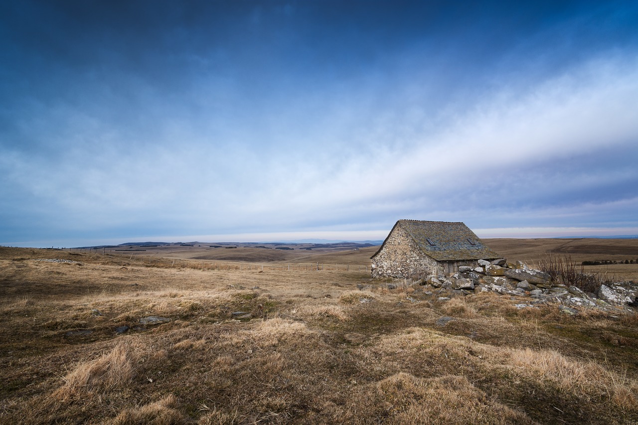 aubrac landscape hiking free photo