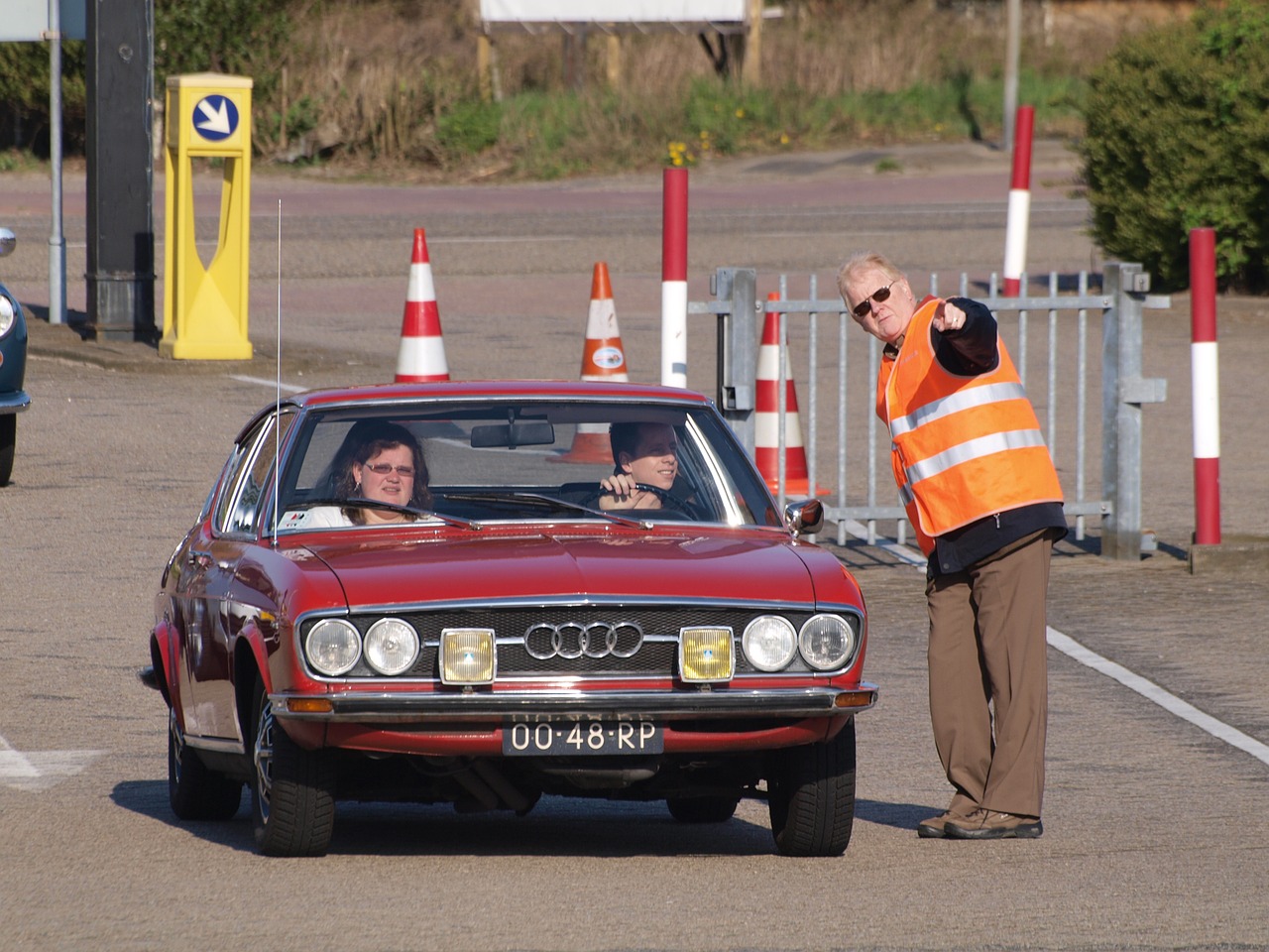 audi 100 coupe oldtimer free photo