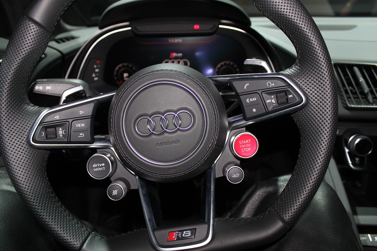 audi  r8  steering wheel free photo