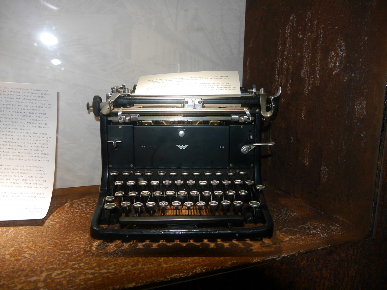 augsburg fugger typewriter free photo