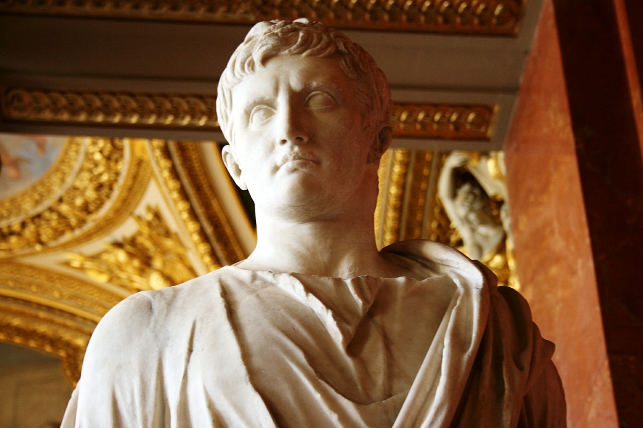 augusto roman emperor sculpture free photo