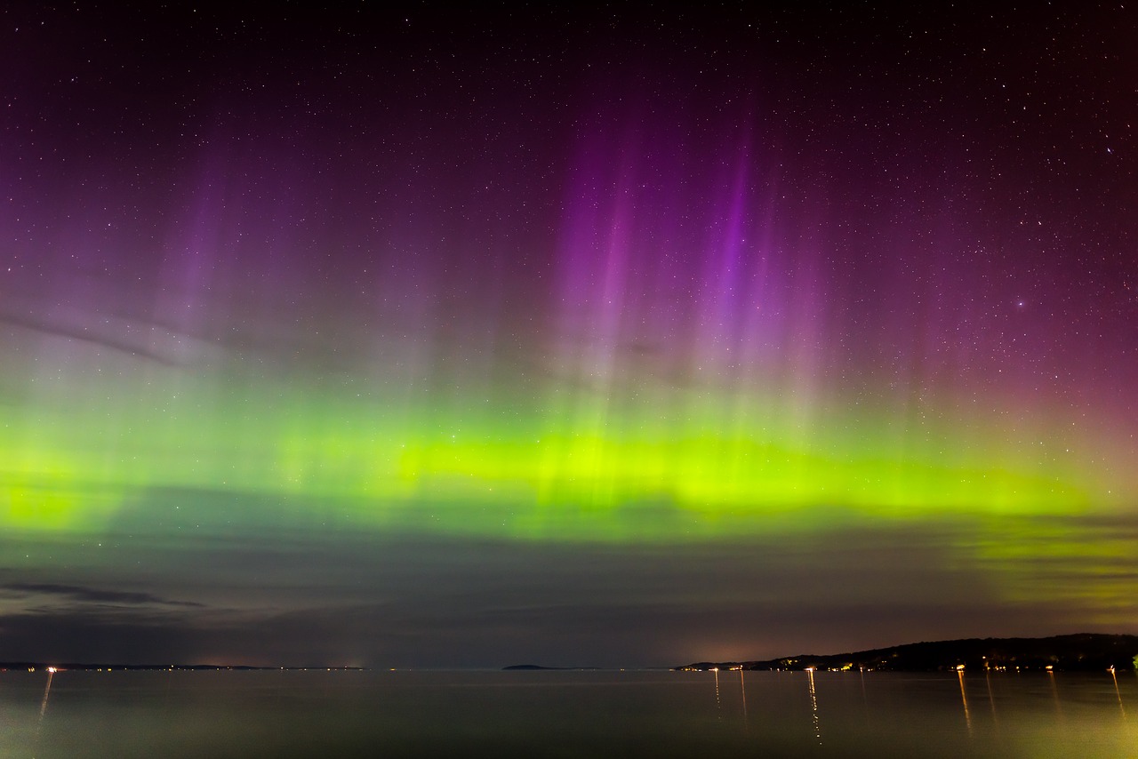 aurora northern lights borealis free photo