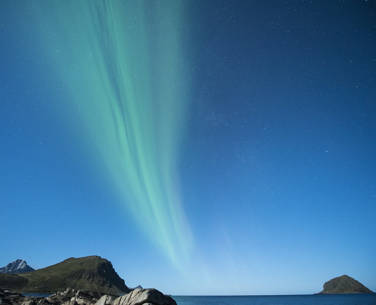 aurora borealis lofoten norway free photo