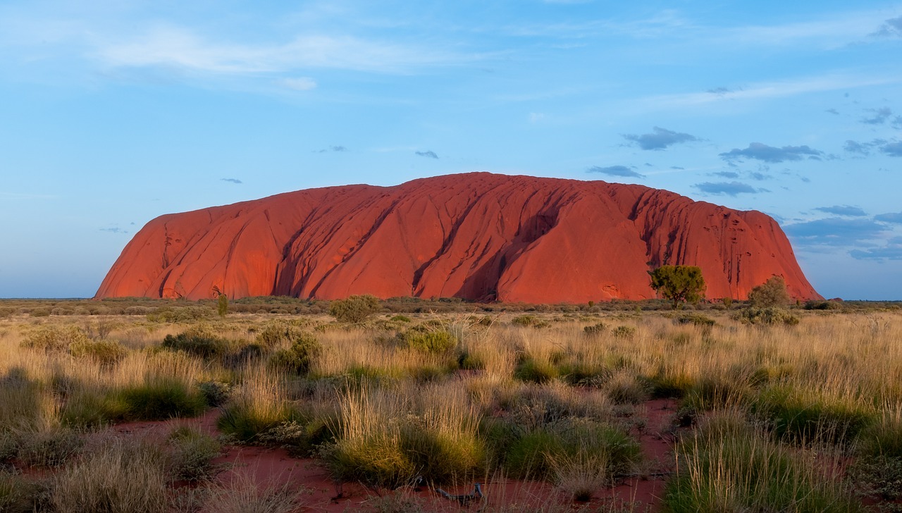 australia uluru ayers rock free photo