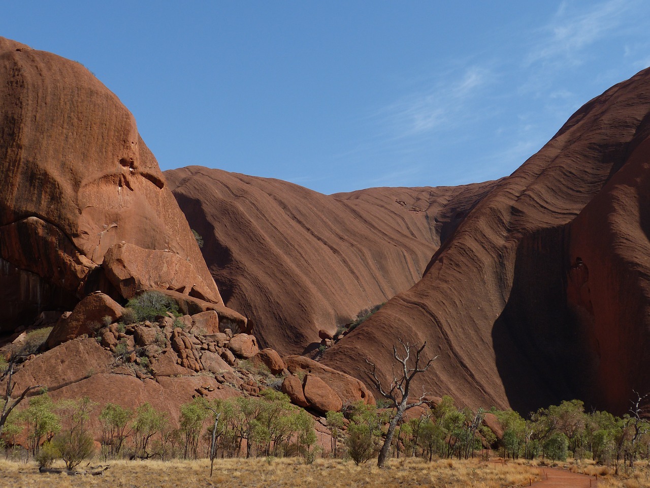 australia uluru ayersrock free photo