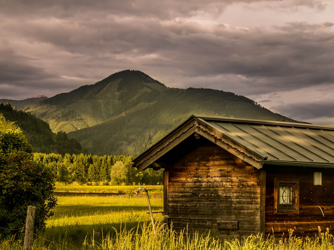 austria alpine hut kaprun free photo