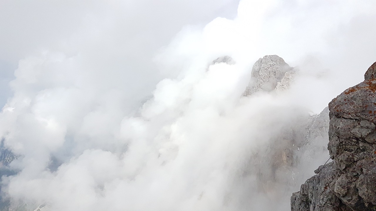 austria  dachstein  clouds free photo