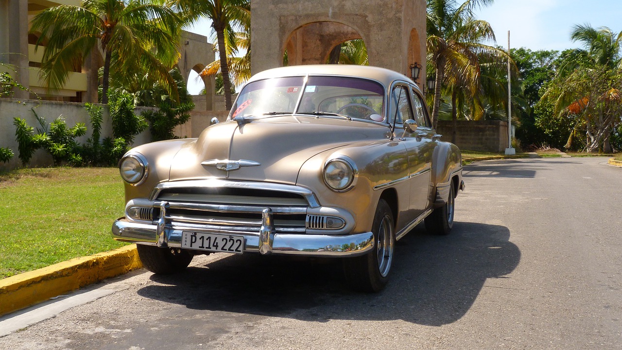 auto oldtimer cuba free photo