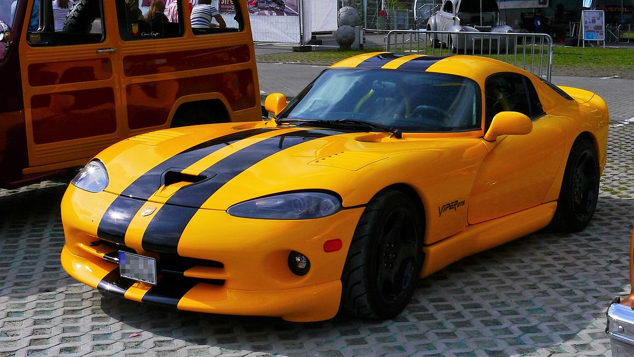 auto sports car viper gts free photo