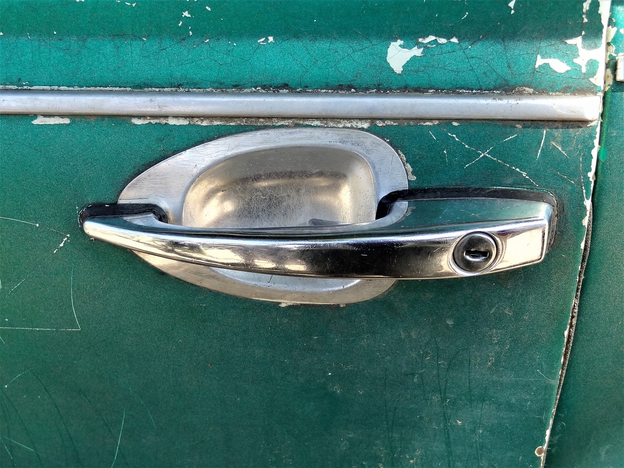 auto door latch handle free photo