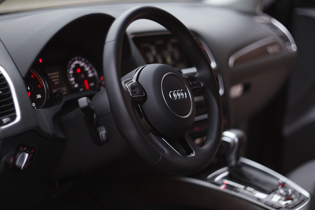 auto steering wheel audi free photo