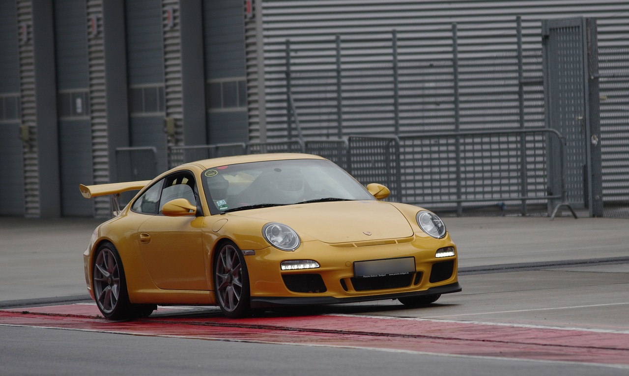 auto porsche sports car free photo