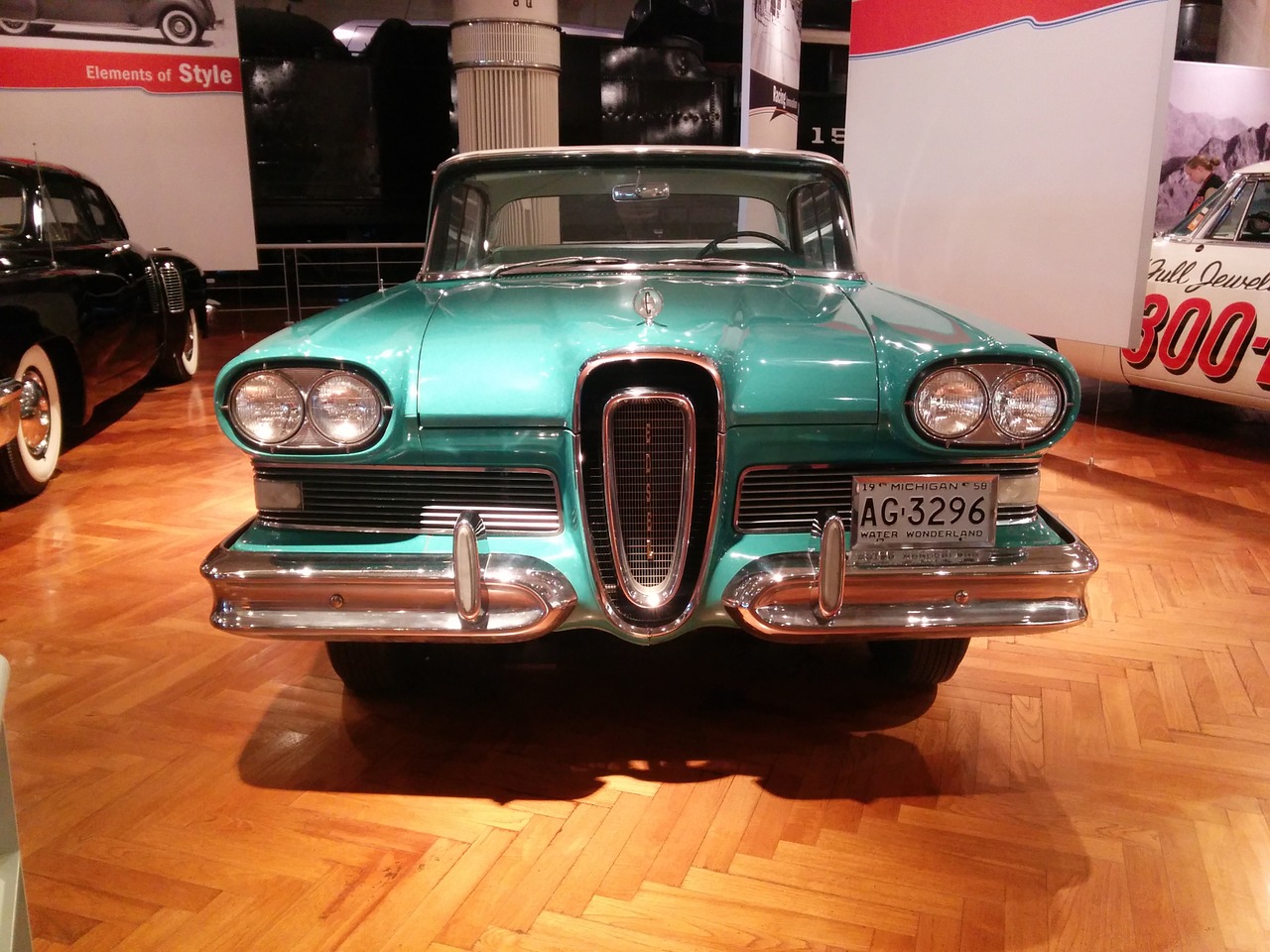 auto vehicle chrysler free photo