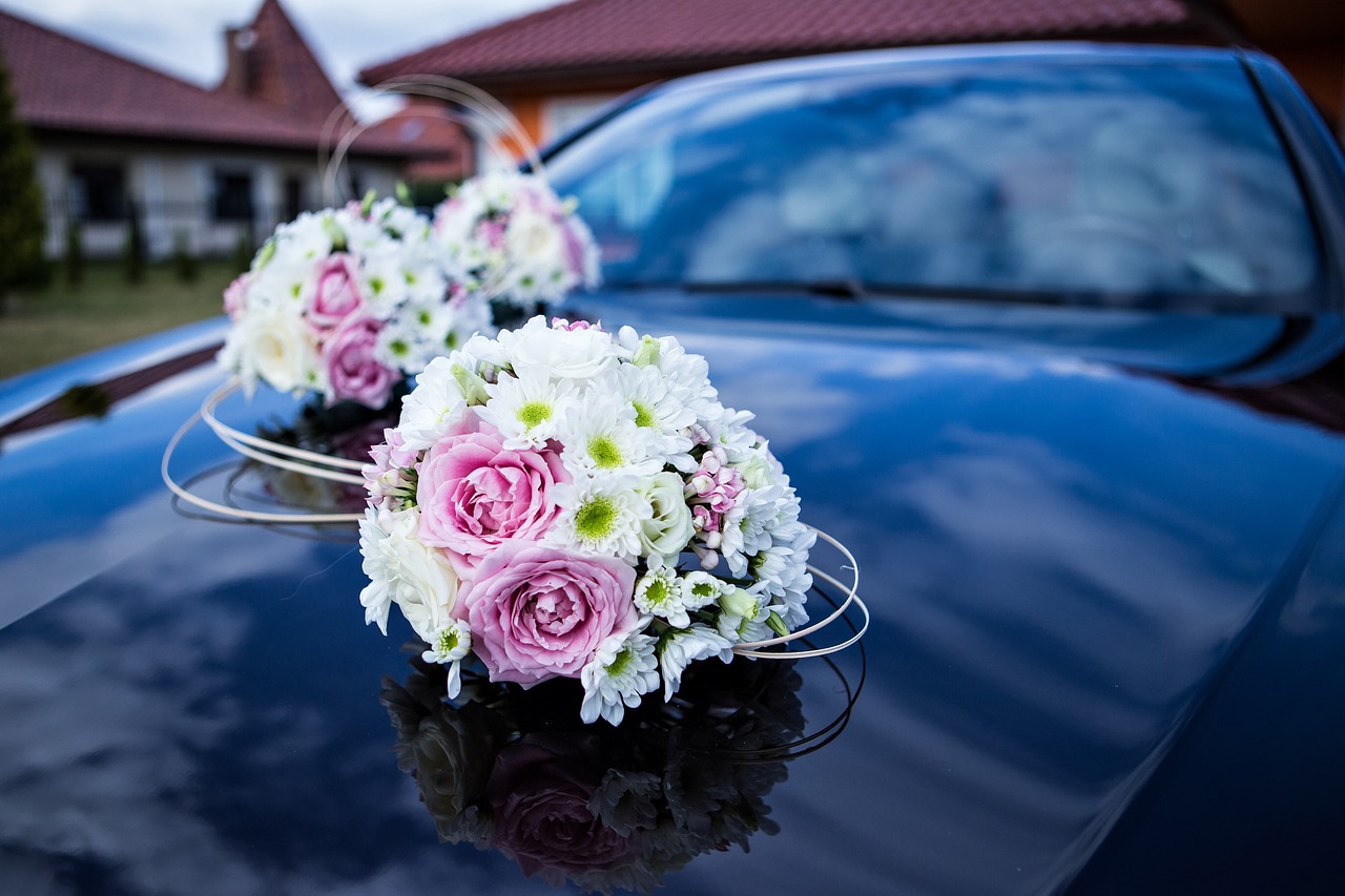 auto for wedding wedding flowers free photo