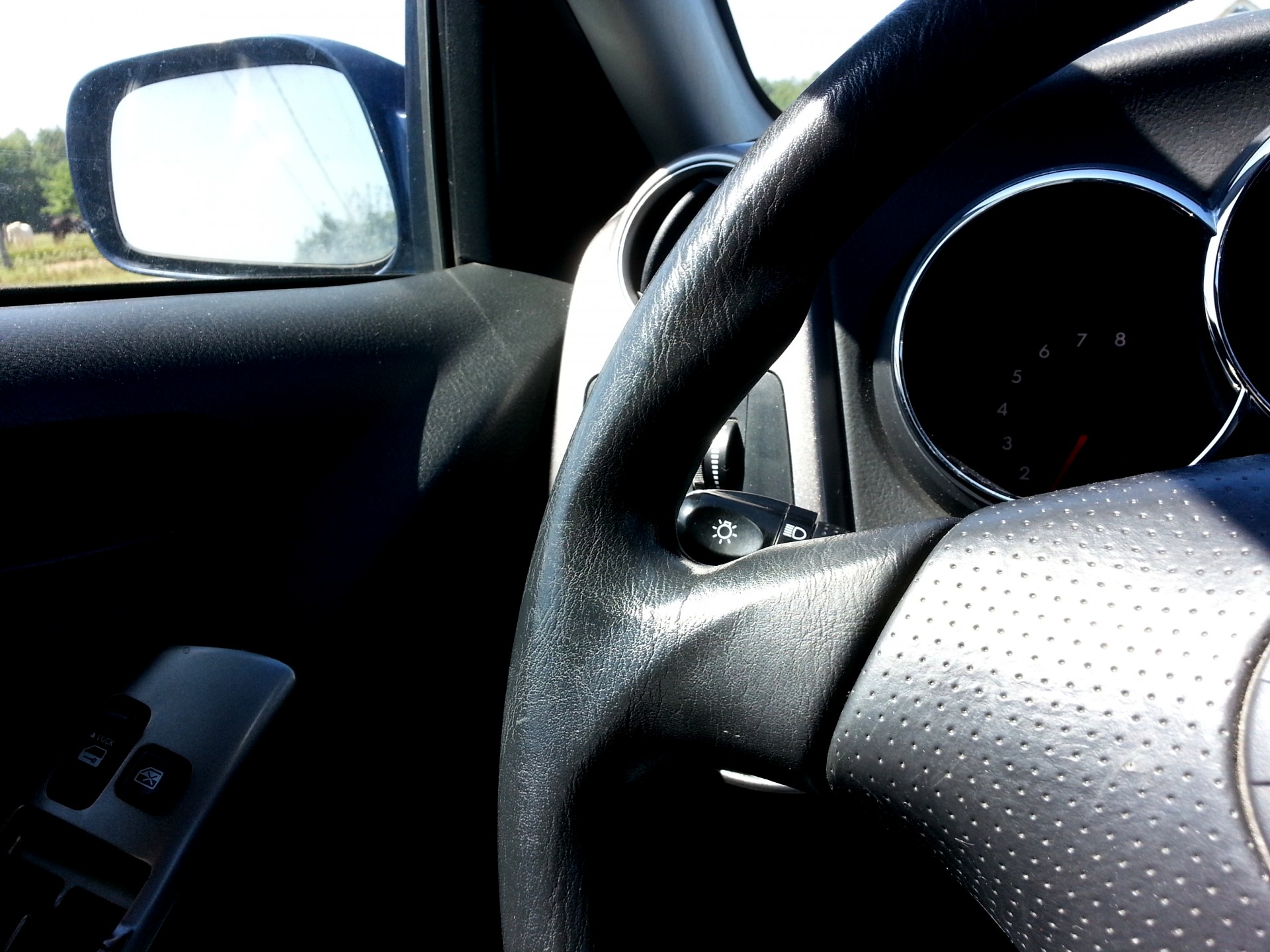 steering wheel dashborad meter free photo