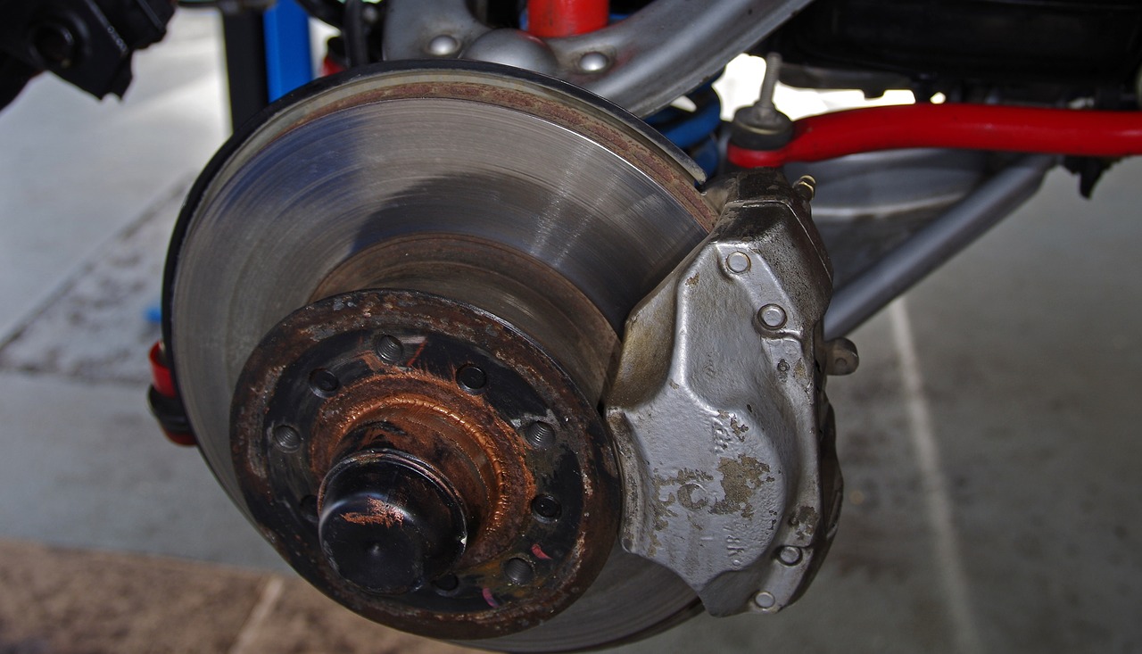 auto repair disc brake brake disc free photo