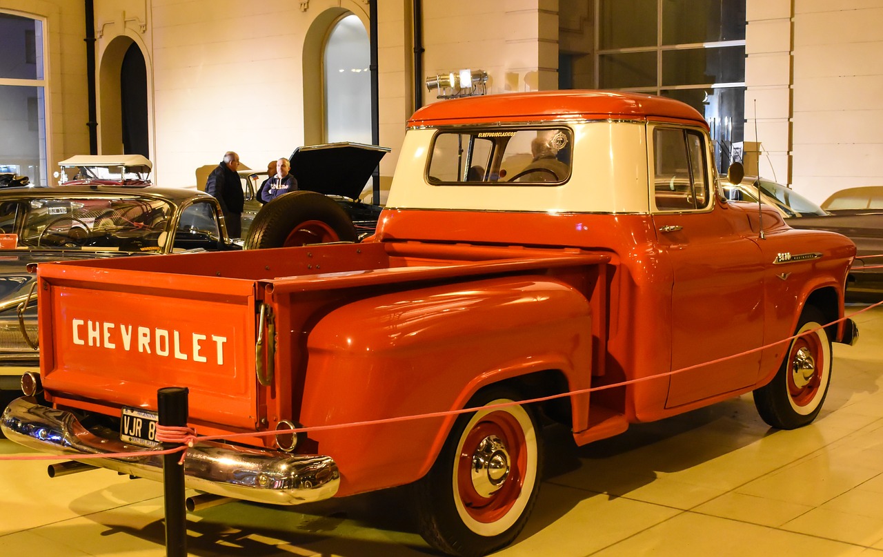 automobile old exhibition free photo